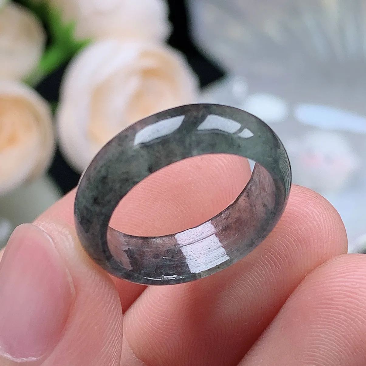 缅甸翡翠老坑冰种翡翠水润起胶冰乌鸡戒指玉指环  水润通透 尺寸：17.3-6.4-2.6mm 14-15号圈口1S