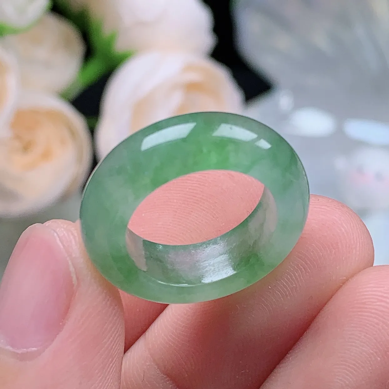 缅甸翡翠老坑冰种翡翠水润起胶晴底飘绿花戒指玉指环  水润通透 尺寸：15.3-6.5-4.1mm 9号圈口1S