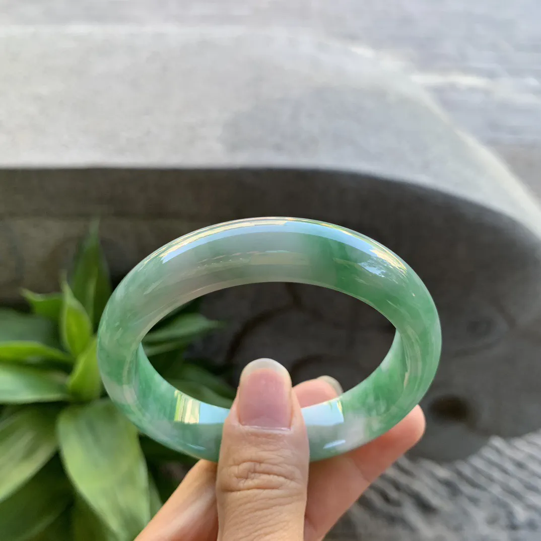 圈口55.8-13.2-7.8 【满辣绿正圈手镯】正圈55 56可戴