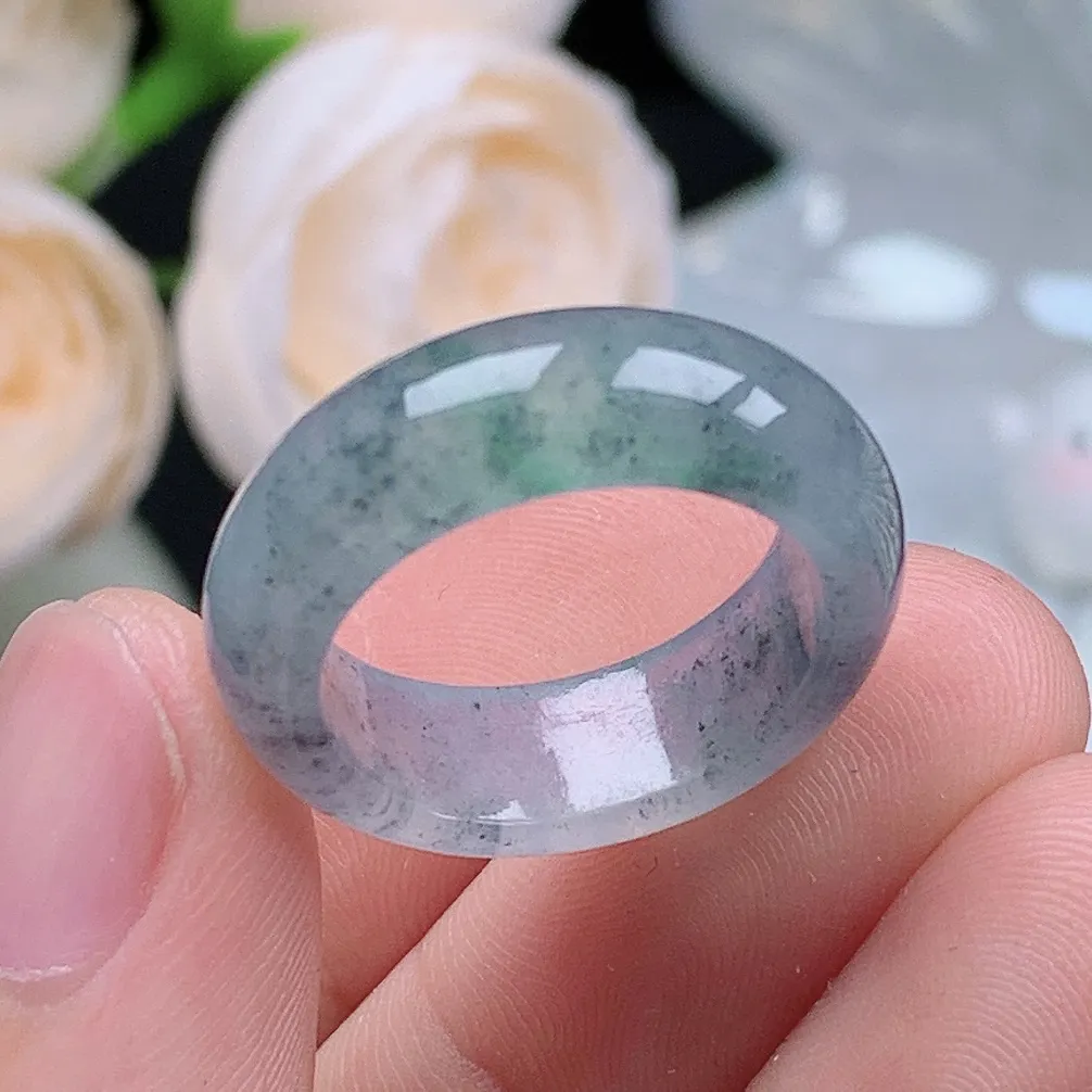 缅甸翡翠老坑冰种翡翠水润起胶乌鸡飘绿戒指玉指环  水润通透 尺寸：17.2-6.8-3.6mm 14