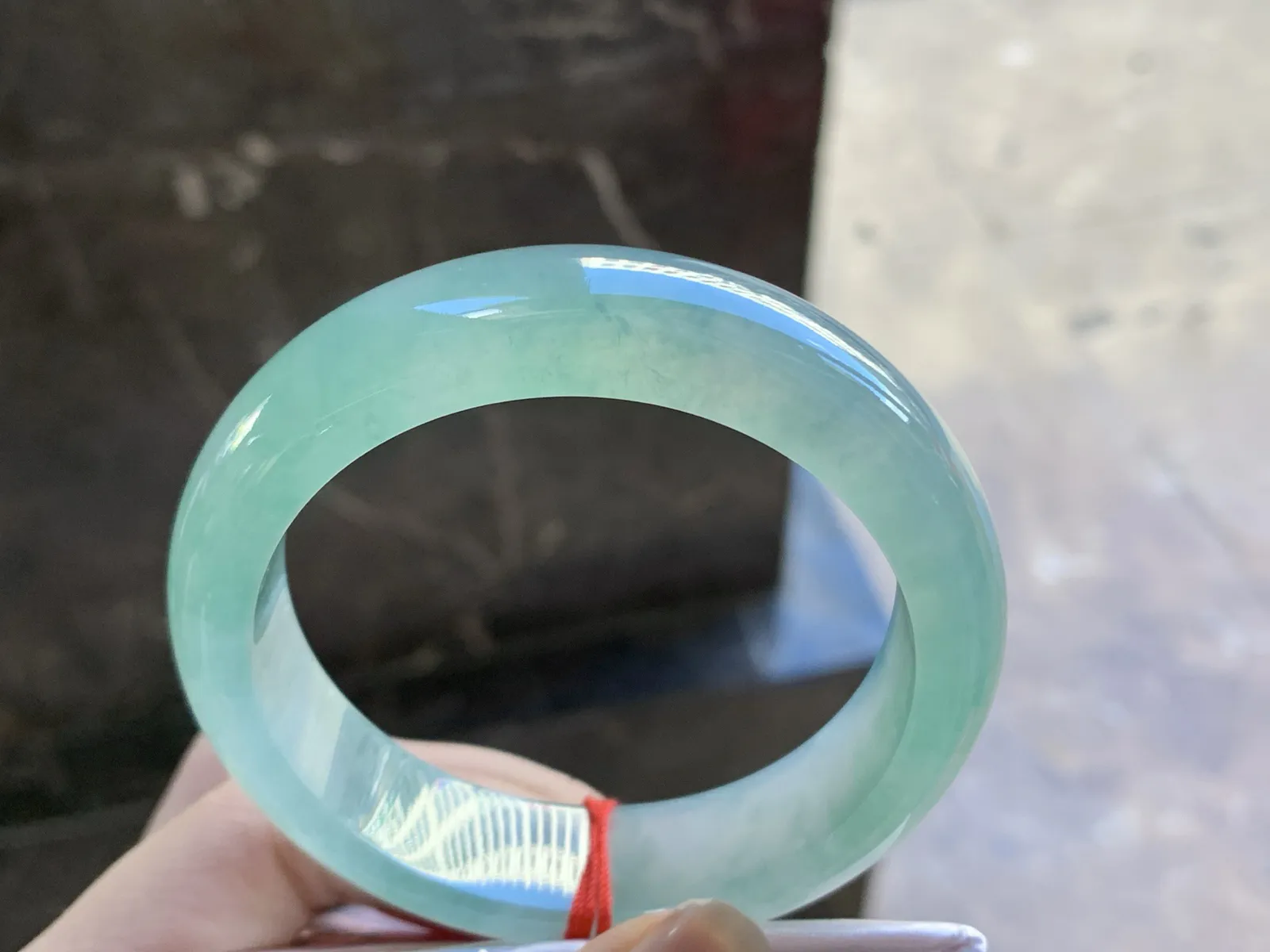 56.5-16-9

冰晴宽版手镯^_^种水好