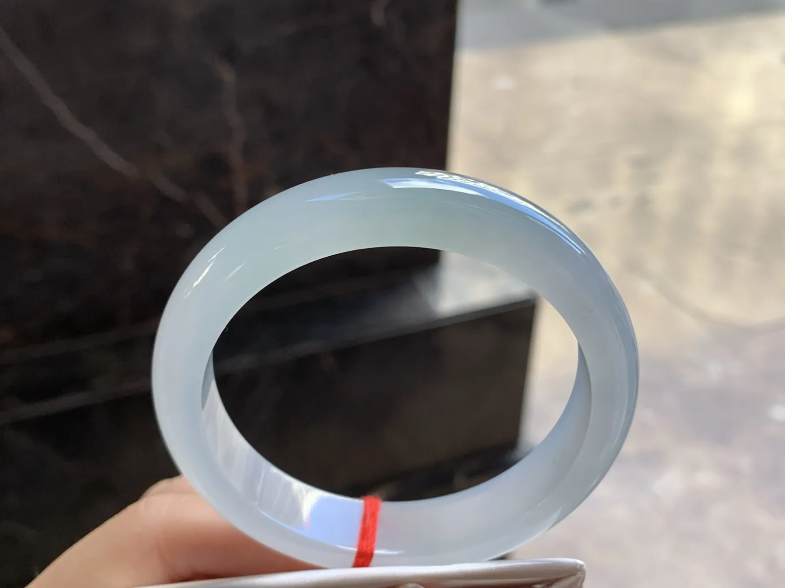 56.5-12.9-7.8

冰种手镯^_^清新冰透