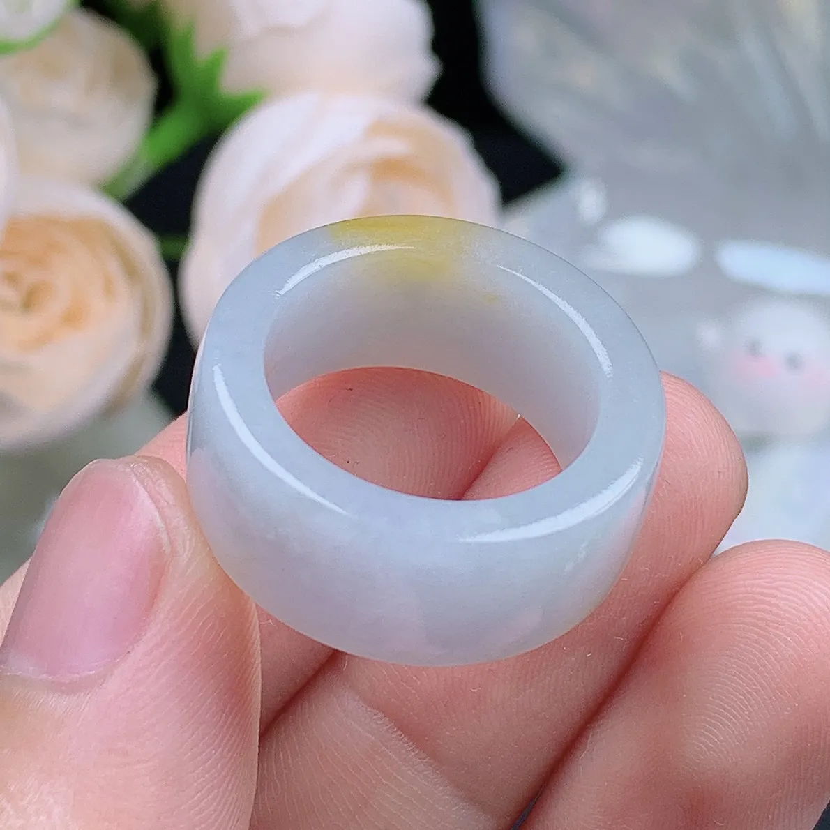 缅甸翡翠老坑种翡翠水润飘黄翡方戒戒指玉扳指  水润通透 尺寸：18.3-10.2-3.8mm 18号圈口1S