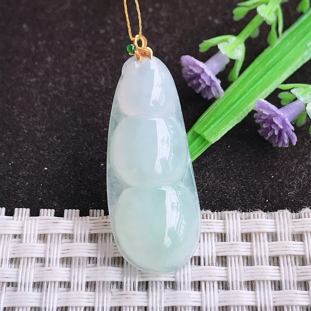 自然光35.6/14.5/5.1老坑18k金镶嵌秀气四季豆吊坠翡翠福豆玉坠挂件百搭