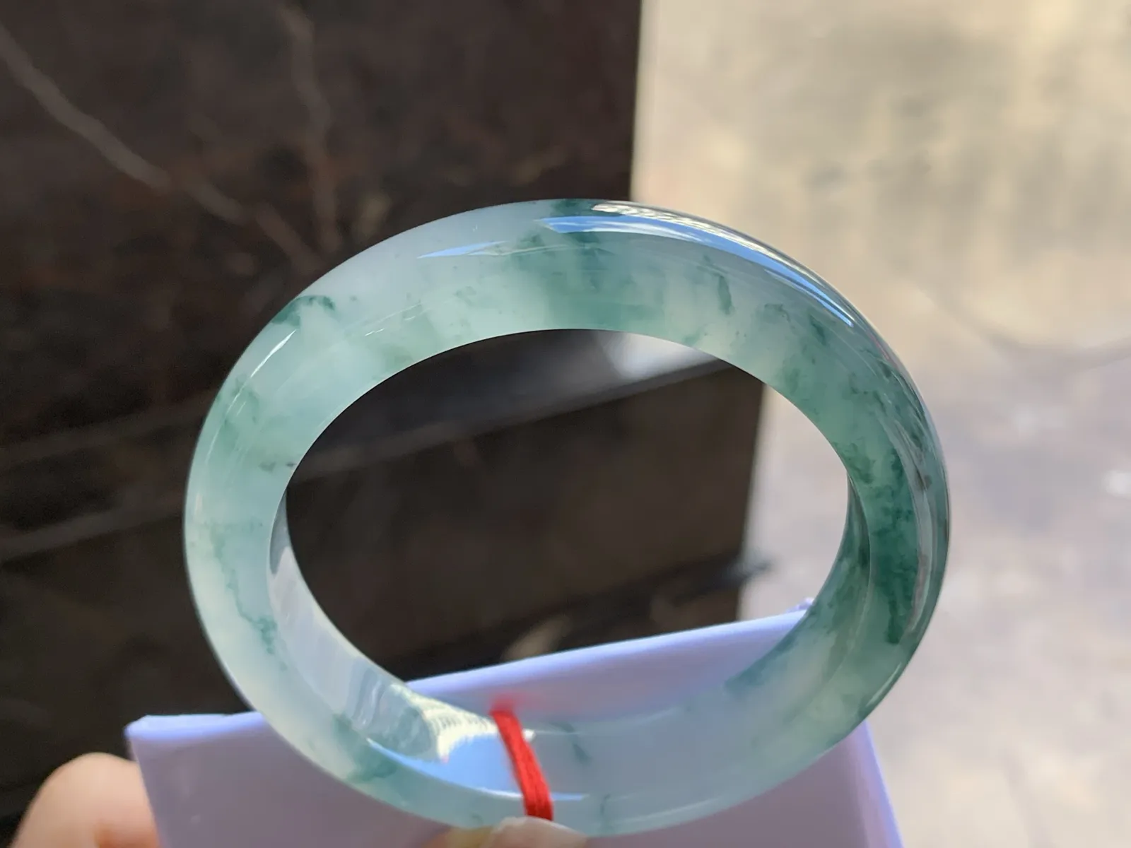 55-12.5-8.5

冰蓝花手镯^_^飘花浓郁 种水足