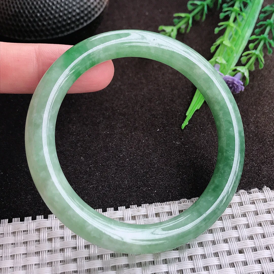 自然光56/9老坑冰润起胶满绿圆条手镯翡翠玉镯美人镯