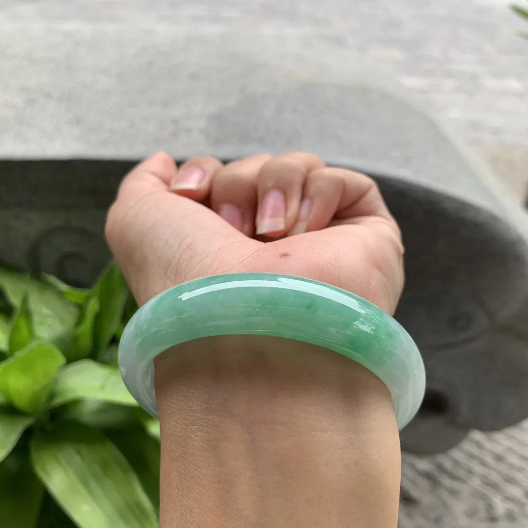 圈口56.6-13.5-7.7 【飘绿正圈手镯】正圈56 57可戴