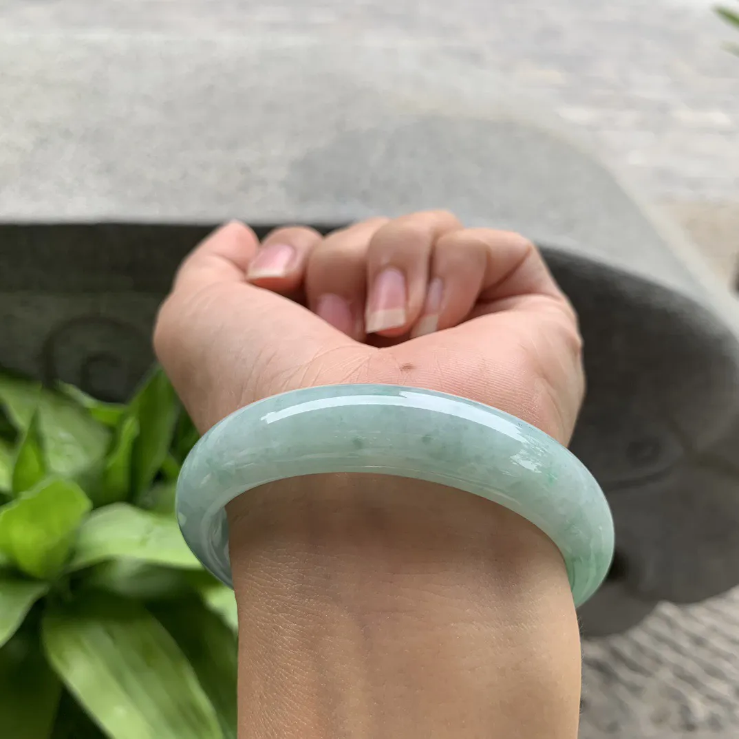 圈口56.6-13.5-7.7 【飘绿正圈手镯】正圈56 57可戴