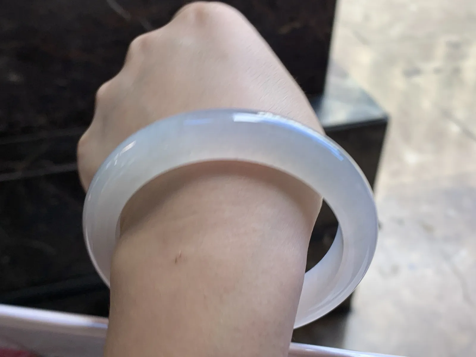 59.5-12.5-9.5

冰种手镯^_^水润清新