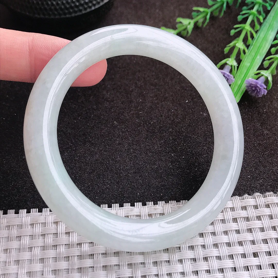 天然a货翡翠55.5/10.1/9.9老坑冰胶水灵晴底色圆条手镯翡翠玉镯美人镯