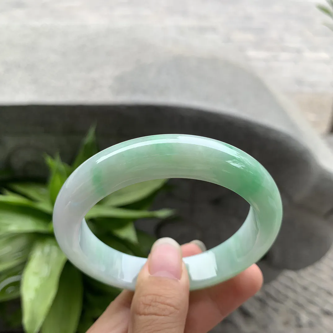 大圈口58.2-12.8-8.9 【飘绿正圈手镯】正圈58 59可戴