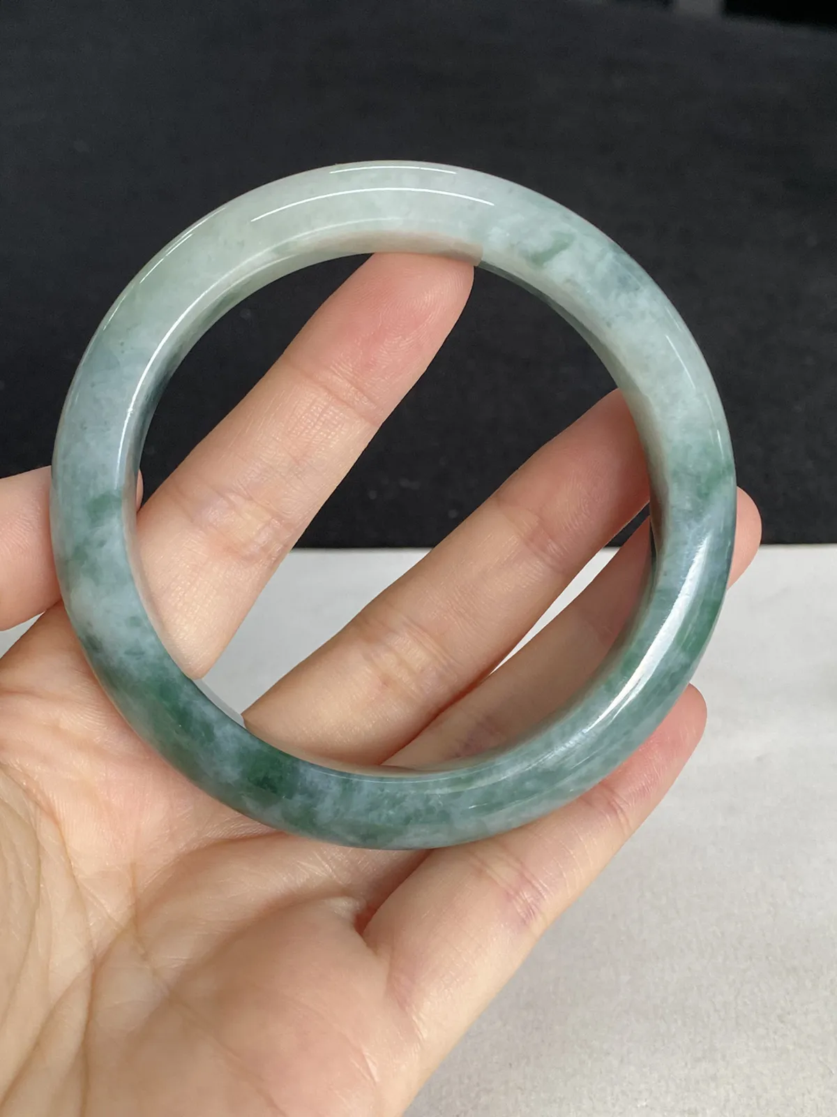 正圈56.7圈口，翡翠手镯