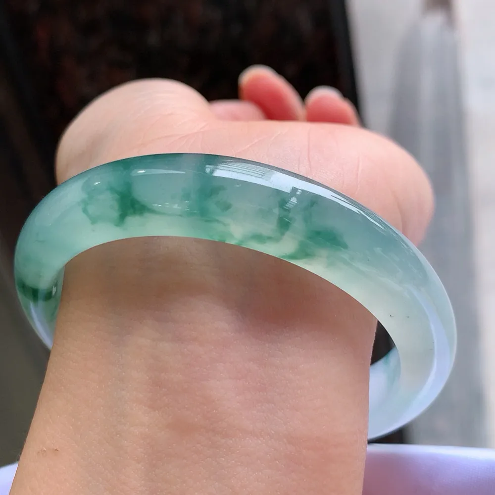 正圈冰玻蓝花 无瑕 尺寸:57.2/12.6/8 花美 荧光闪闪