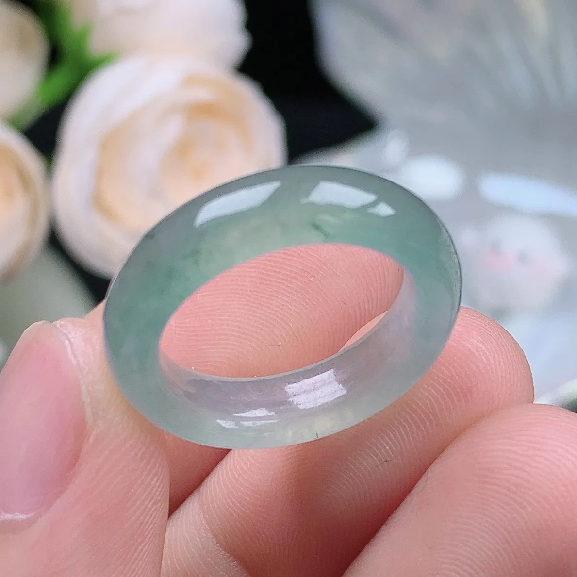 缅甸翡翠老坑冰种水润起胶飘花戒指玉指环  水润通透 尺寸：16.9-5.4-3.7mm 13-14号圈口2S