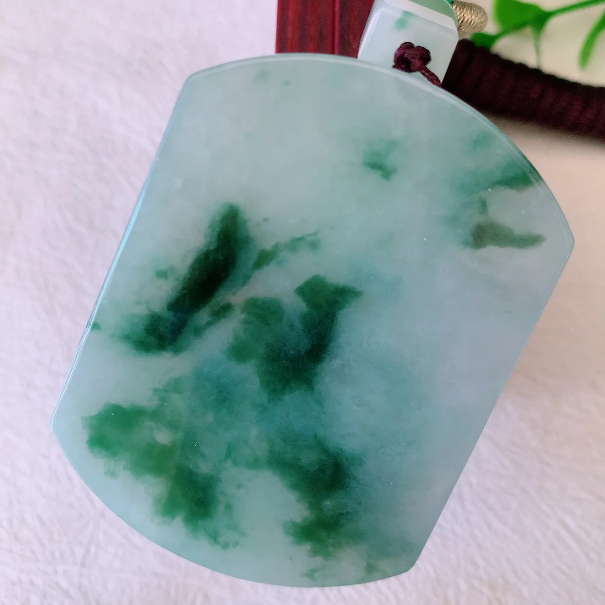 自然光实拍，冰润飘花翡翠平安无事牌吊坠，平平安安，无事牌翠色灵动，佩戴平安时尚！#46.7