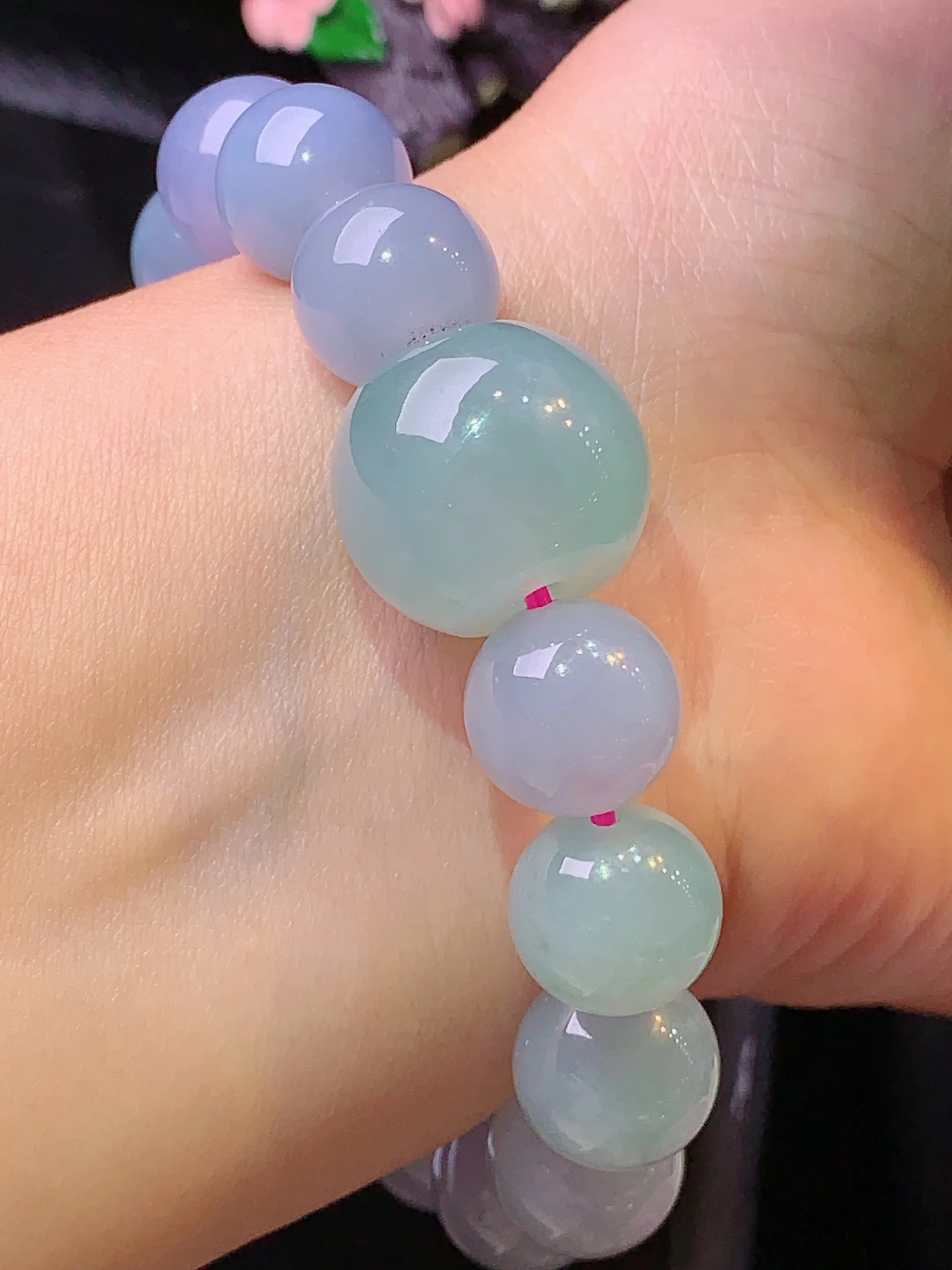 冰种圆珠路路通手链 玉质细腻 色泽清新艳丽 整体尺寸12.5