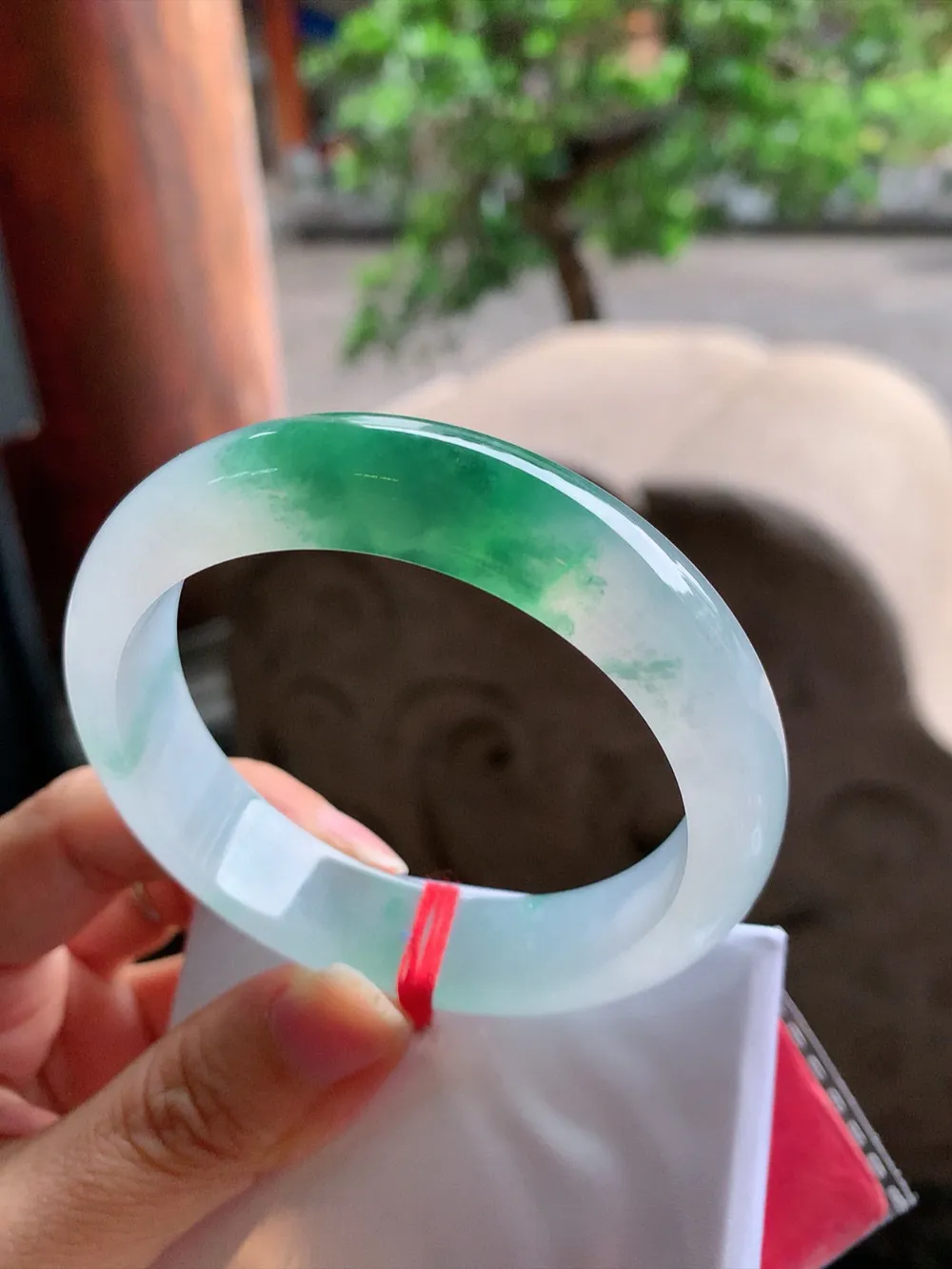 正圈冰玻翠绿 无瑕 尺寸:55.6/13.6/8.2 种色俱佳