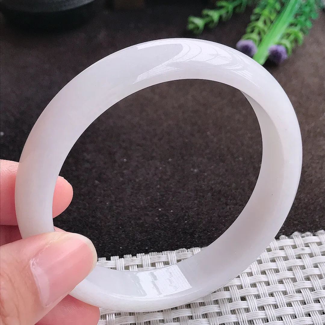 天然a货翡翠63/13.8/8老坑秀气温润白月光大圈口手镯宽边翡翠玉镯美人镯