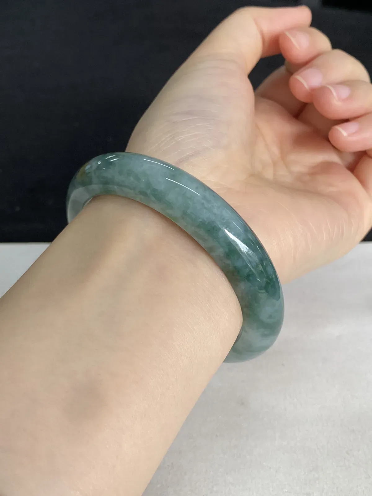 正圈56.7圈口，翡翠手镯