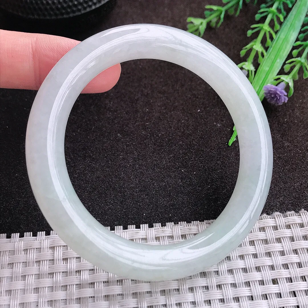 天然a货翡翠55.5/10.1/9.9老坑冰胶水灵晴底色圆条手镯翡翠玉镯美人镯