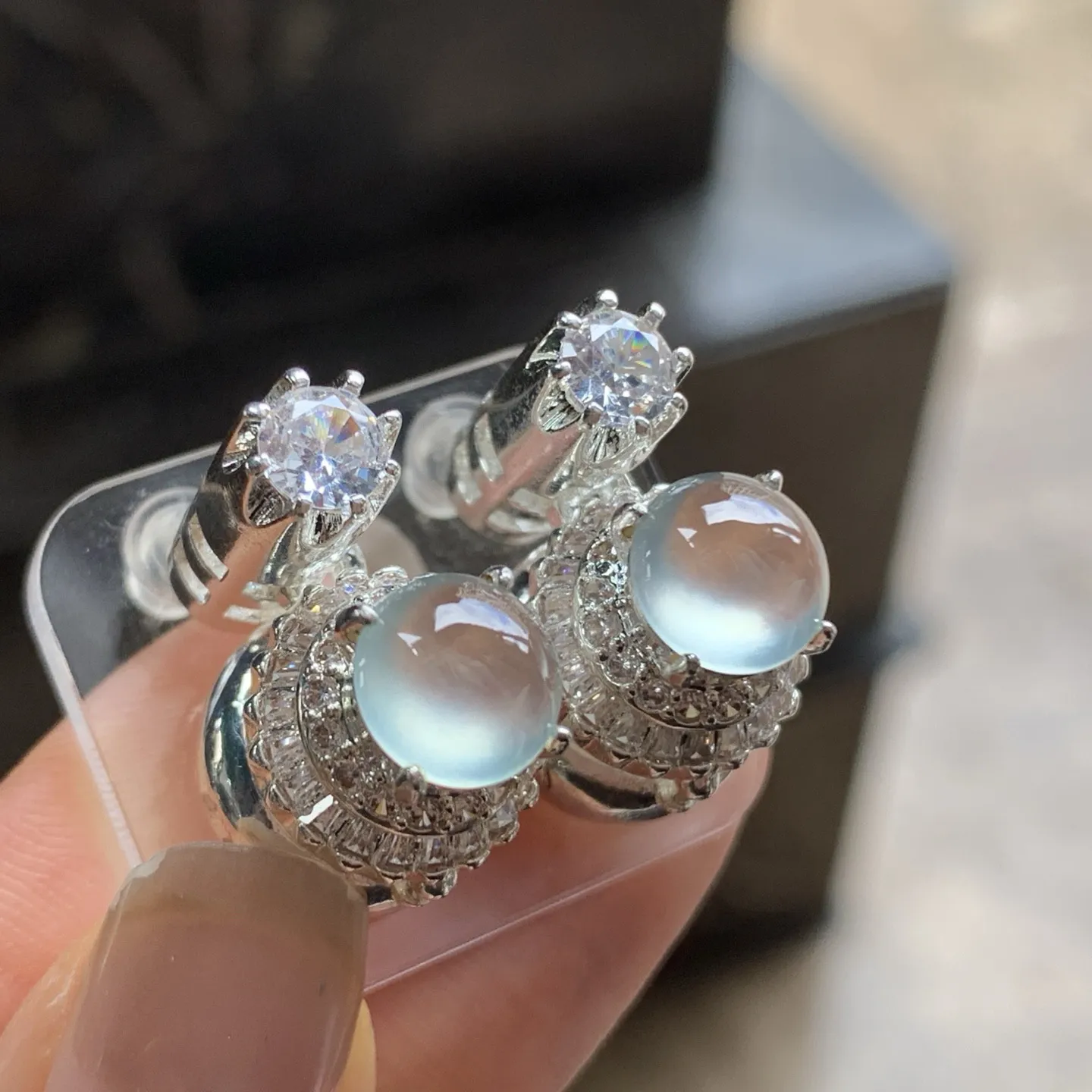 冰种戒面一对^_^荧光透亮