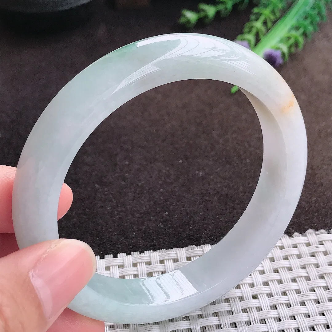 天然a货翡翠61/12.9/8.6老坑精美温润飘花大圈口手镯宽边翡翠玉镯美人镯