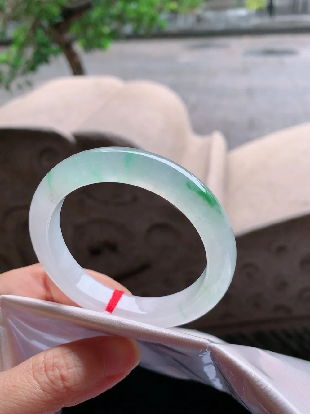 正圈高冰绿花 无瑕 尺寸:51.7/11.7/8.7 荧光闪闪🥰🥰