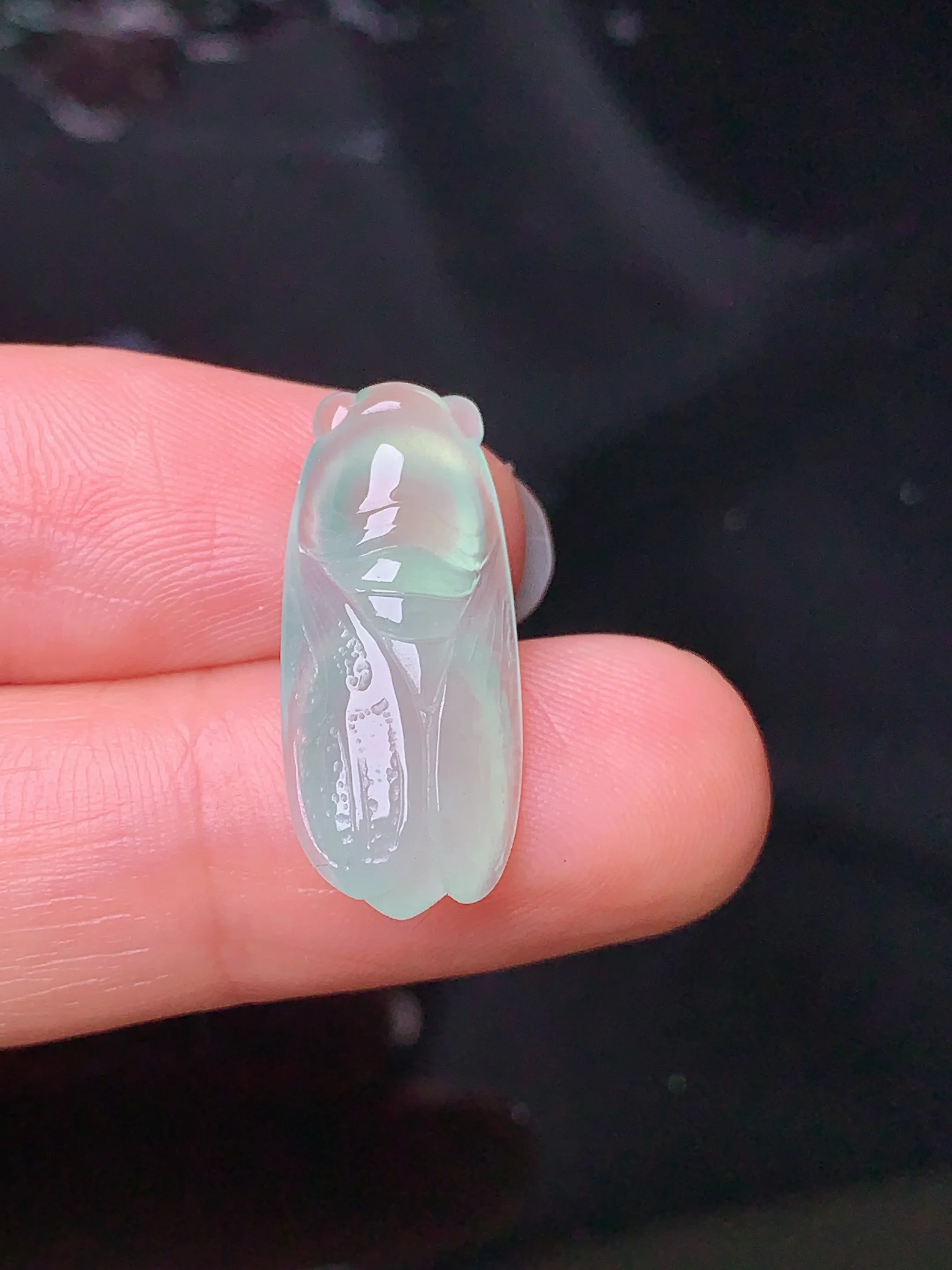 冰种金蝉吊坠 玉质细腻 色泽清新艳丽 整体尺寸22.3*10*5.5