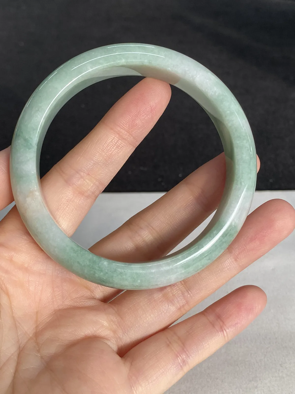 正圈56.5圈口，翡翠手镯