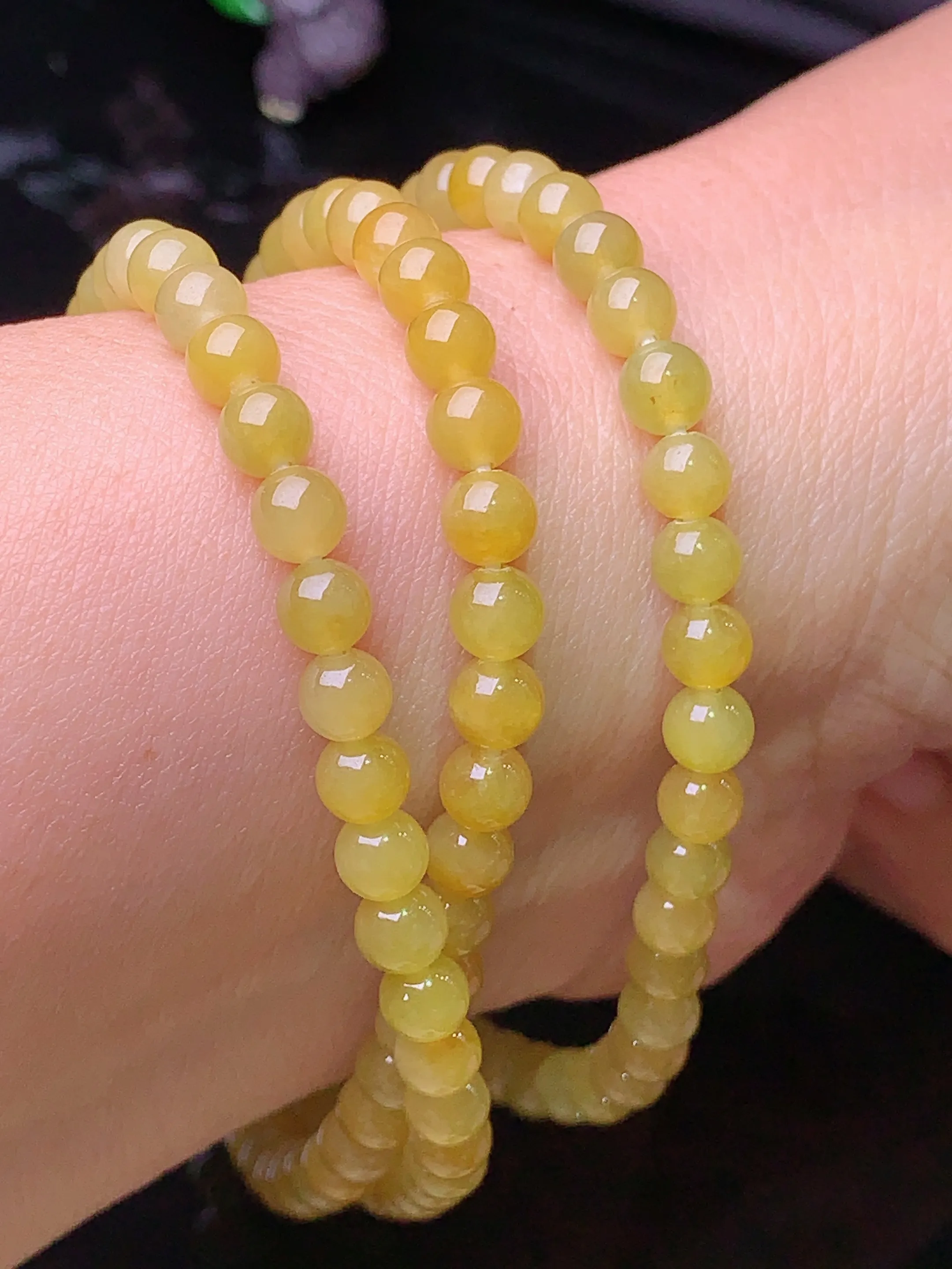 黄翡圆珠项链 玉质细腻 色泽清新艳丽 整体尺寸5