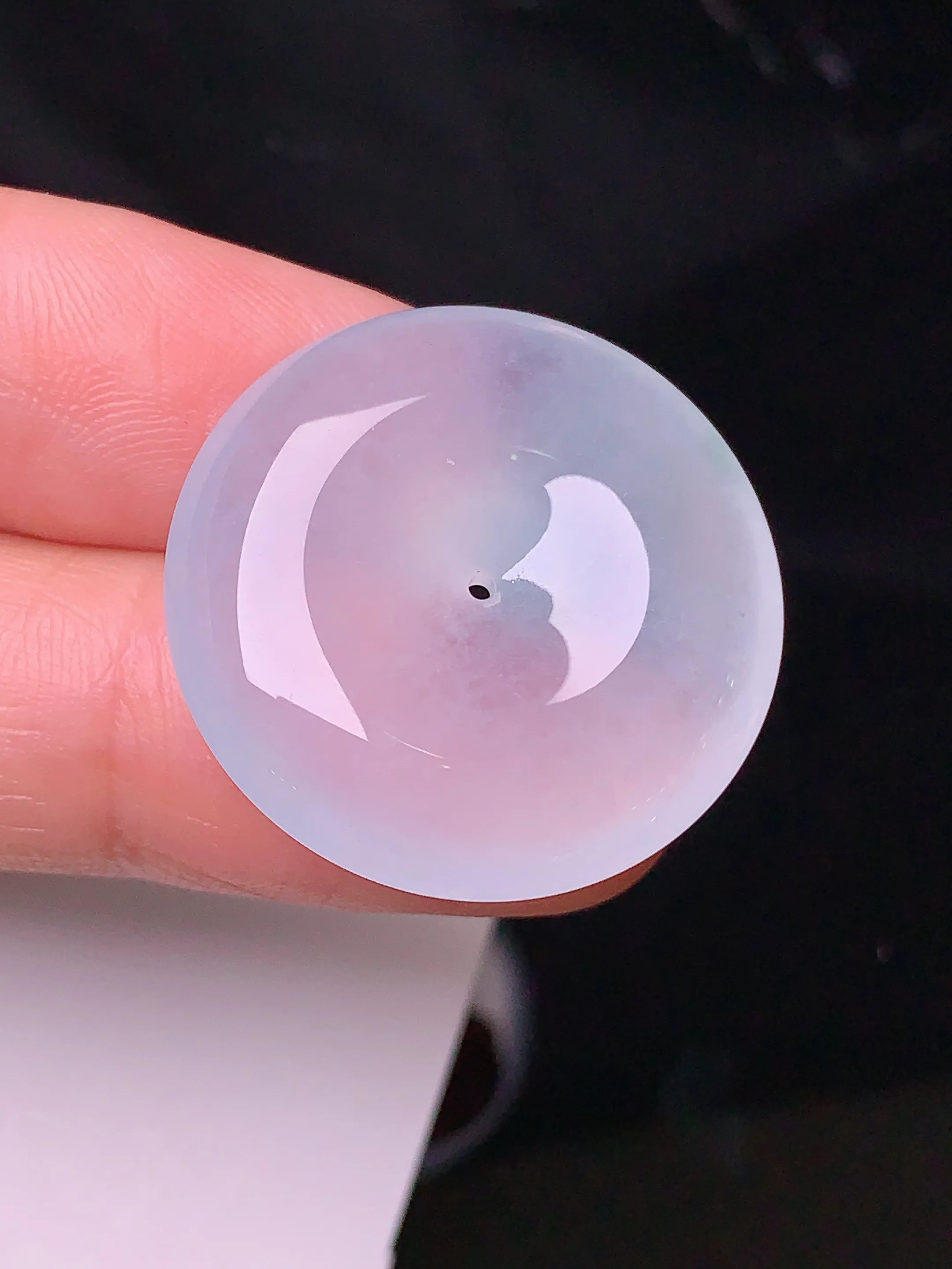 冰种平安扣吊坠 玉质细腻 色泽清新艳丽 整体尺寸25.8*6.6