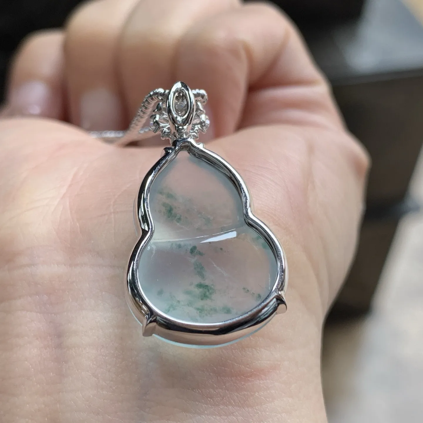 金钻镶嵌高冰飘花葫芦^_^冰透