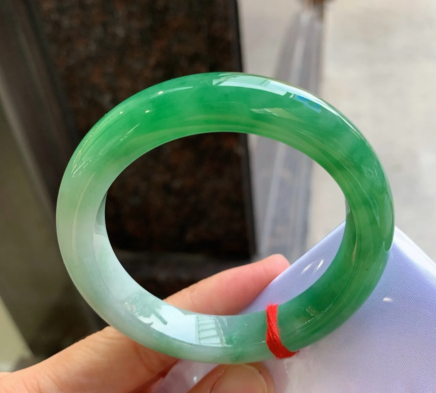 正圈一大圈芙蓉绿 无瑕 尺寸:56.3/12.2/9.3 色好