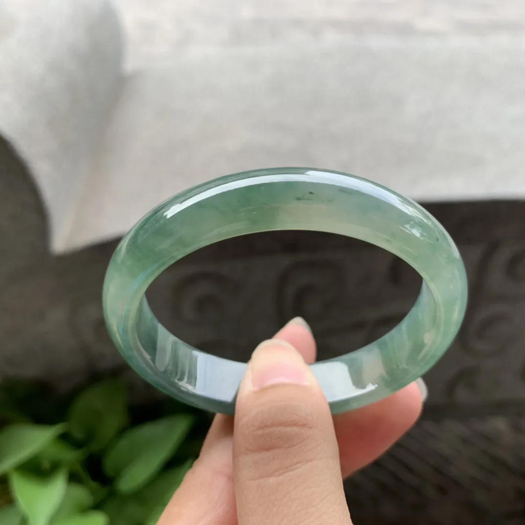 小圈口53.3-46-12.4-6.6 【油绿贵妃手镯】贵妃53 54可戴