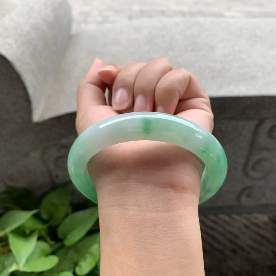 大圈口62-12.6-9.6 【冰阳绿正圈手镯】正圈62 63可戴