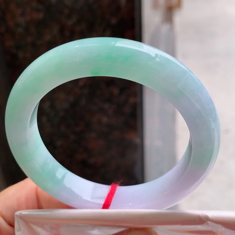 正圈满色冰春彩 无瑕 尺寸:59.5/12.5/10 色好