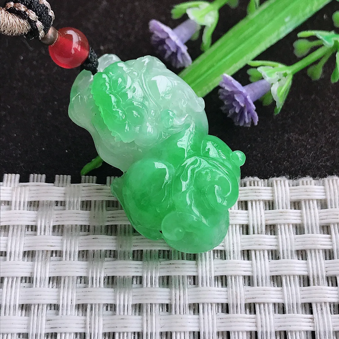 天然a货翡翠34.5/19/11.6老坑精美辣阳绿霸王貔貅吊坠翡翠玉坠挂件百搭