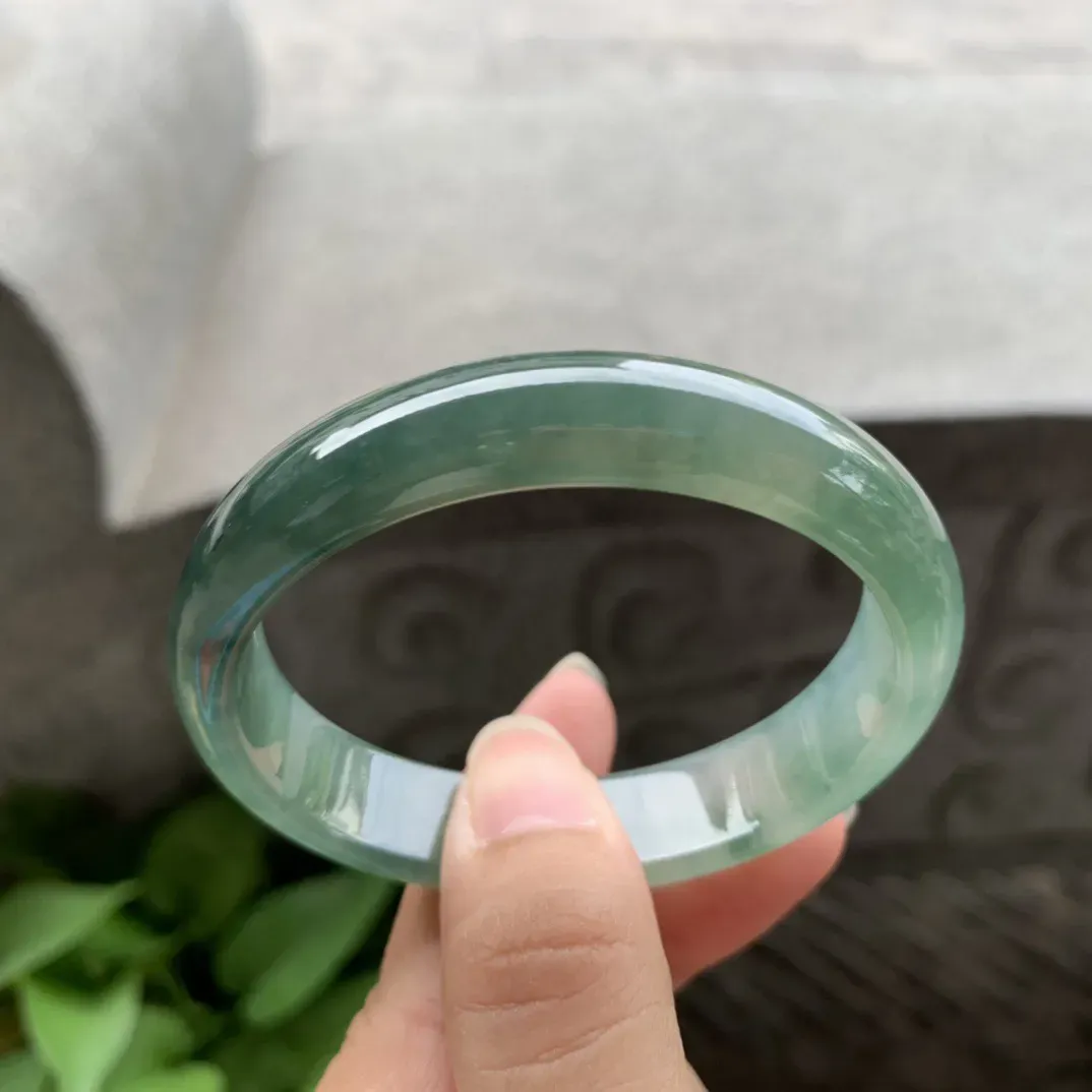 小圈口53.3-46-12.4-6.6 【油绿贵妃手镯】贵妃53 54可戴