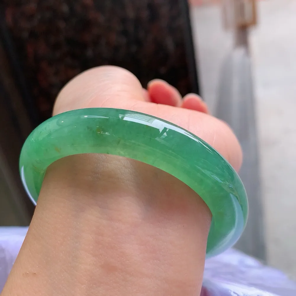 正圈满色冰绿 无瑕 尺寸:53.1/12/9 种色兼备🥰🥰