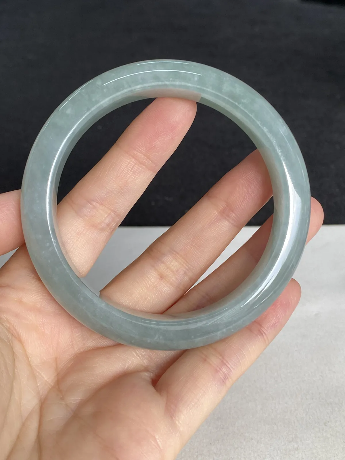 正圈57圈口，翡翠手镯