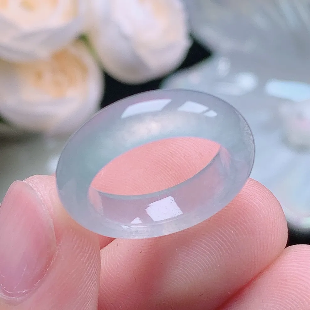 缅甸老坑冰种水润起胶白月光戒指玉指环  水润通透 尺寸：16.4-5.7-3.6mm 12号圈口2S