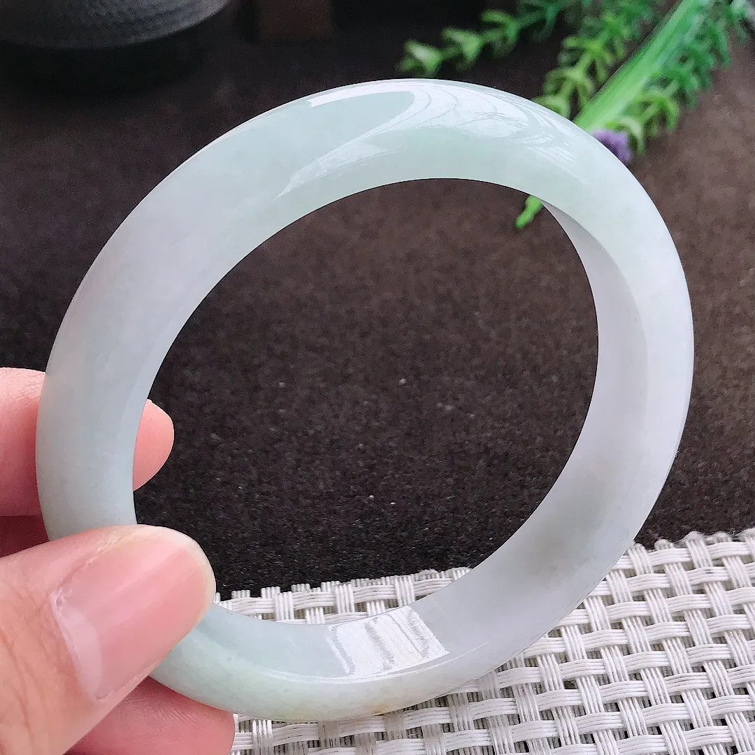 天然a货翡翠61/12.9/8.6老坑精美温润飘花大圈口手镯宽边翡翠玉镯美人镯