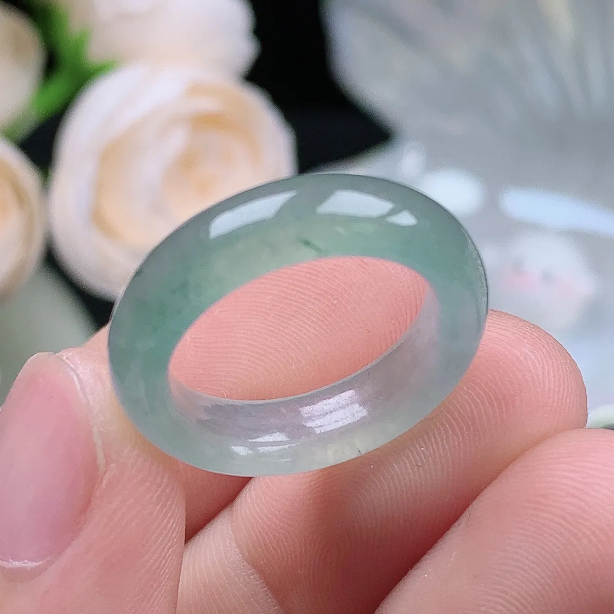 缅甸翡翠老坑冰种水润起胶飘花戒指玉指环  水润通透 尺寸：16.9-5.4-3.7mm 13-14号圈口2S