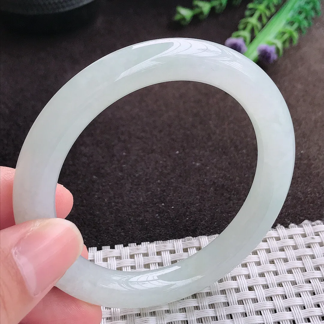 天然a货翡翠56/9.5/9.7老坑秀气冰胶圆条手镯翡翠玉镯美人镯