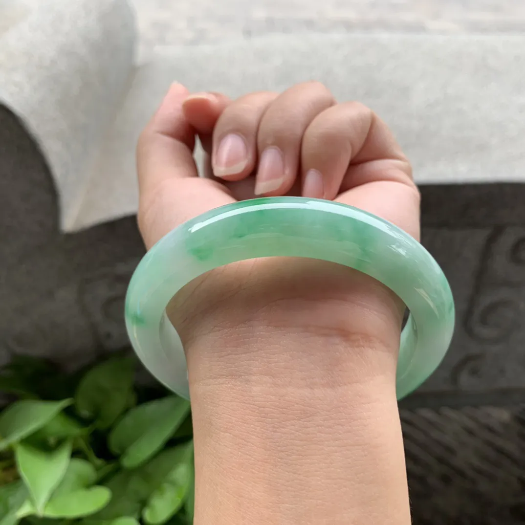 大圈口62-12.6-9.6 【冰阳绿正圈手镯】正圈62 63可戴
