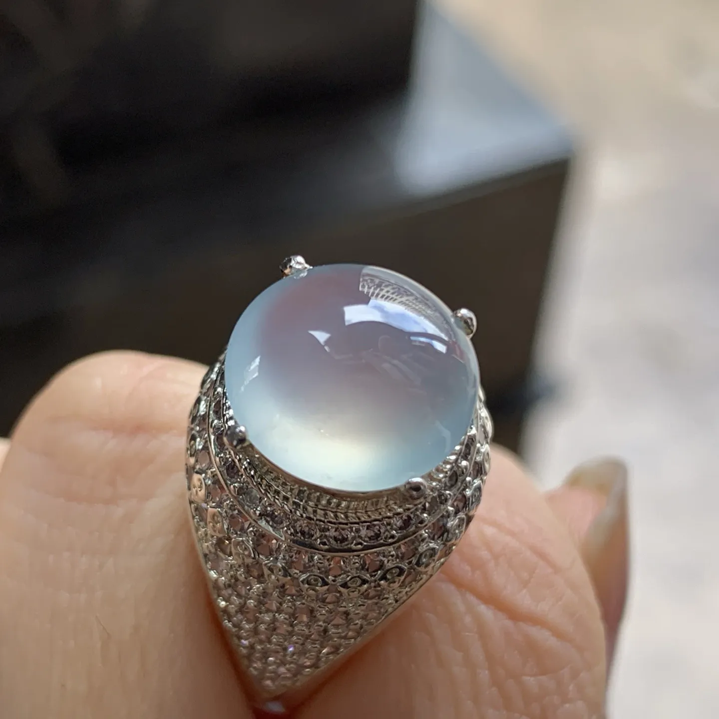 冰种戒面^_^冰透 荧光十足