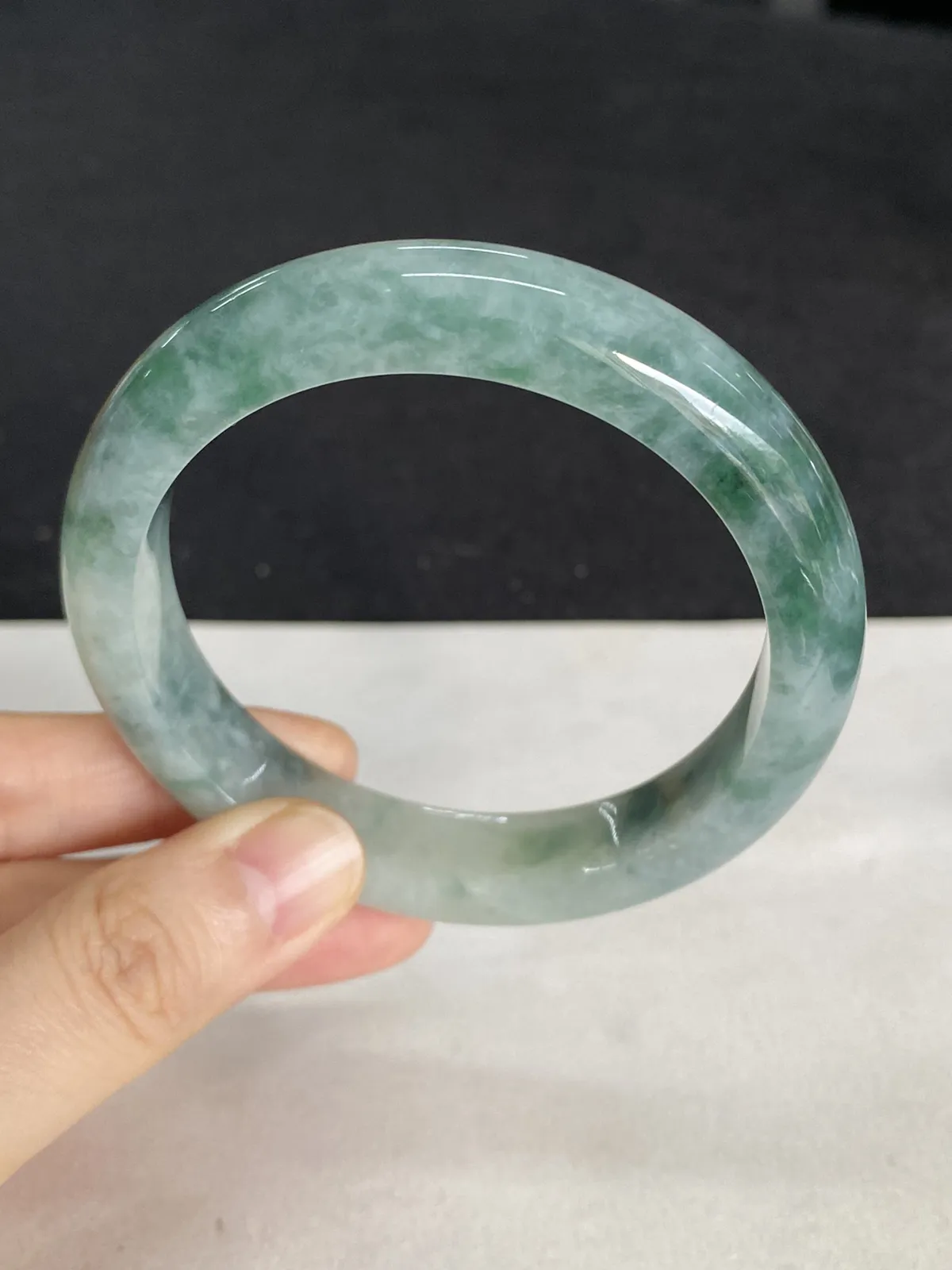 正圈56.7圈口，翡翠手镯