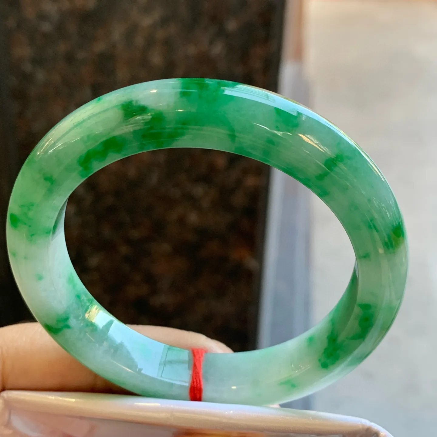 正圈满圈辣绿 无瑕 尺寸:56.5/11.2/9.2 色好🥰🥰