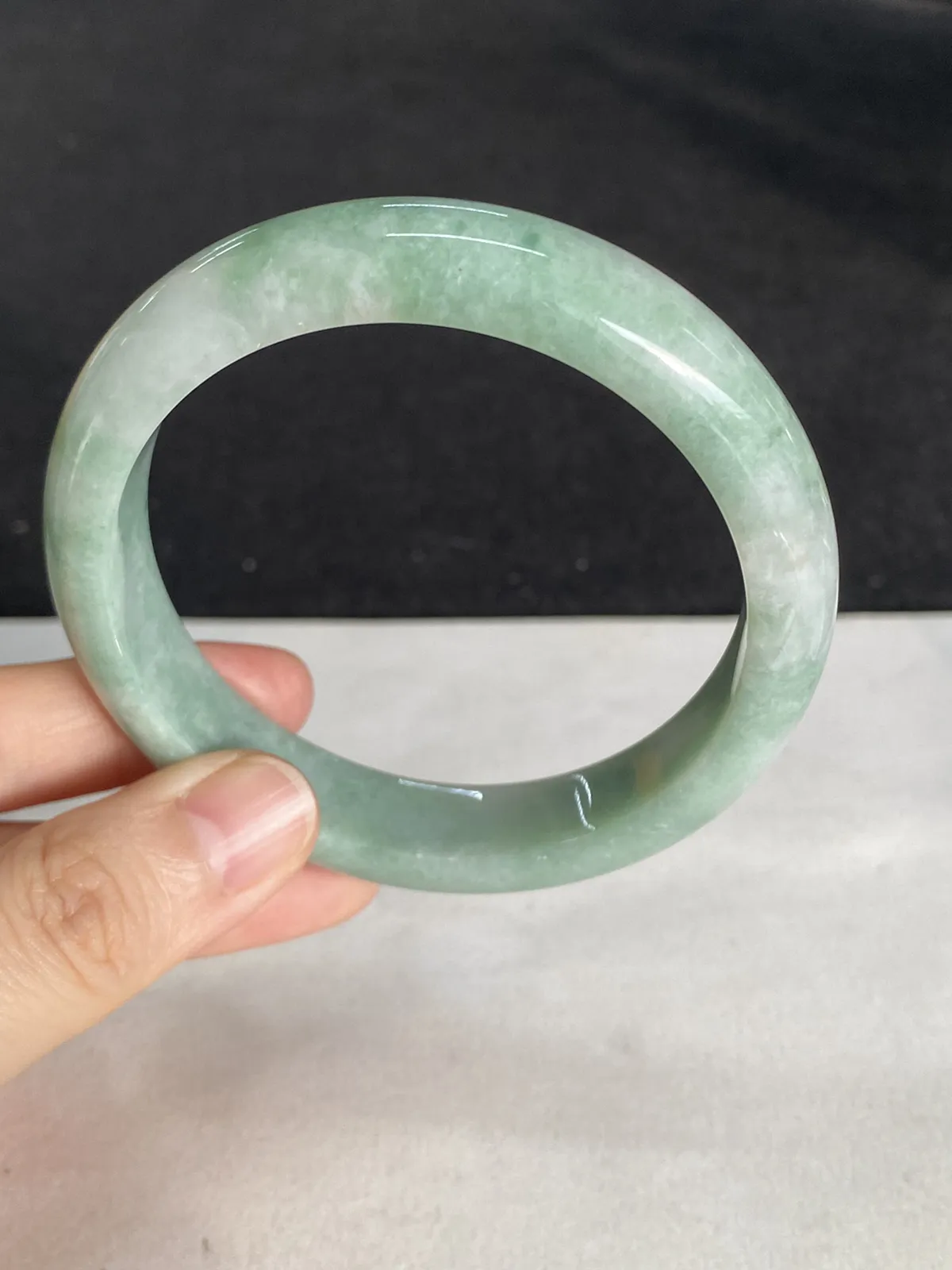 正圈56.5圈口，翡翠手镯