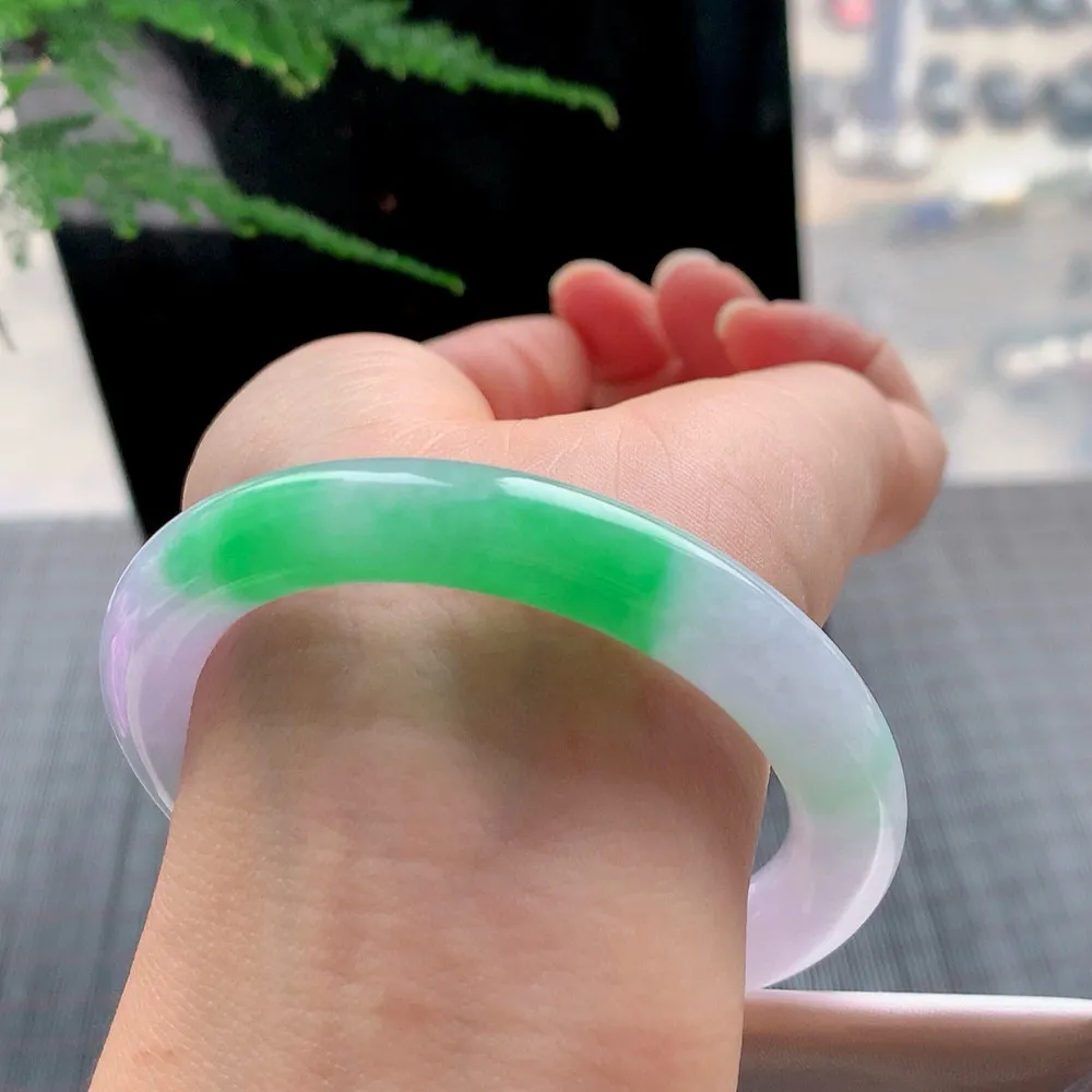 圆条冰春彩 无瑕 尺寸:52.6/9.7 色好🥰🥰